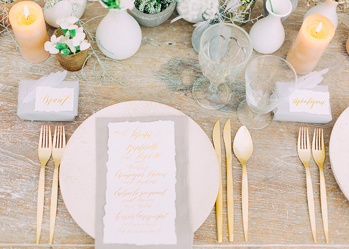 Kalligrafie, moderne Kalligrafie, Kalligraphie, moderncalligraphy, Hochzeitspapeterie, Hochzeitseinladung, Noni, Brautmode, Kalligrafie lernen, kalligrafieworkshop, Handschrift, nicnillasink, nicnillas ink, Kalligrafie Deutschland, styled shooting, Brautpaar, hochzeitsshooting, hochzeitsfotografie, hochzeitstisch, weddingplanner, brauttisch, inspiration, weddingstationary, wedding invitation